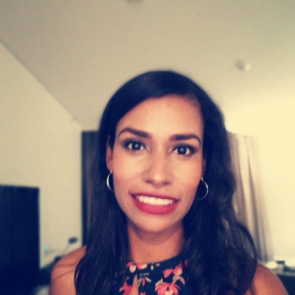 Meet your Posher, Juliana andrea - Picture 1 of 1